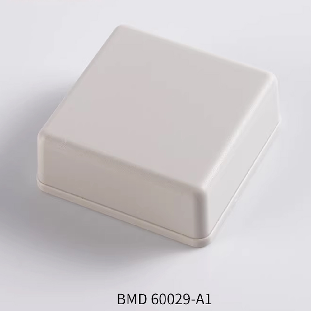 Diy Electronics Projects - DIY Small Plastic Electric Box 51x51x20mm